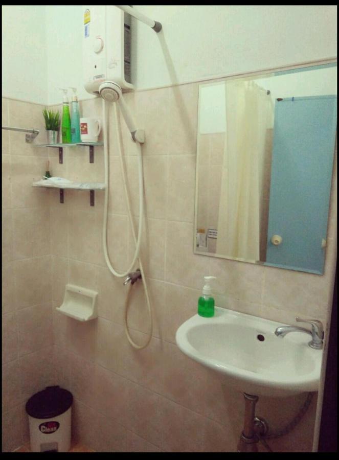 House 1 For 6 Paxs Whole House Not Share Hotel Hat Yai Eksteriør billede